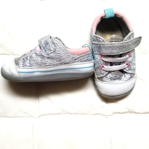 see kai run first walker size 4